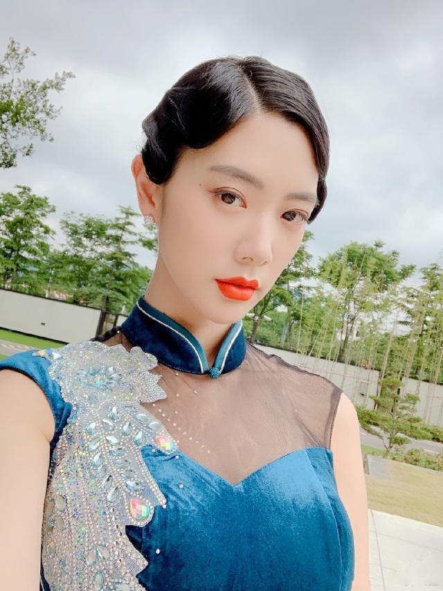 双面娇娃